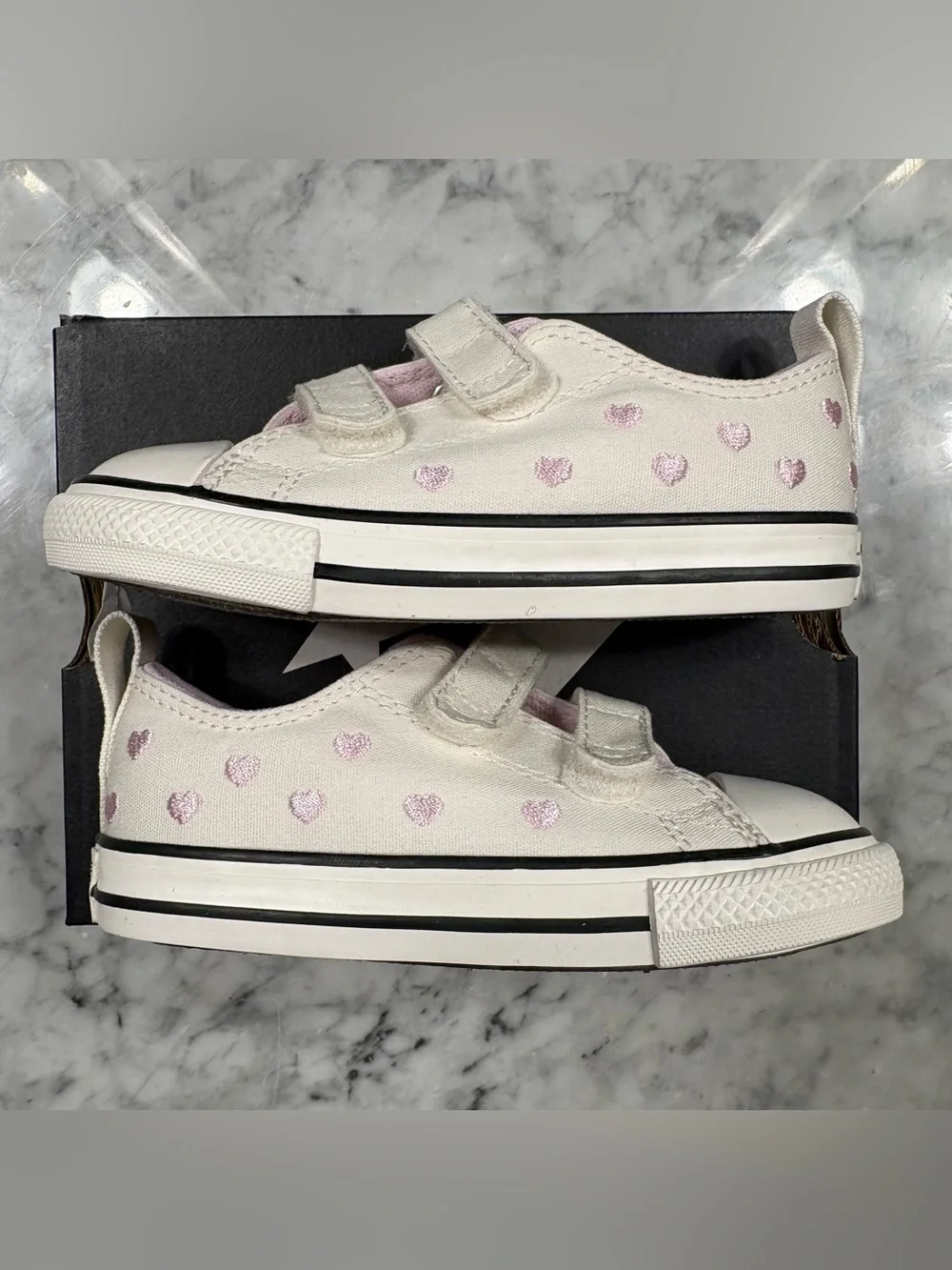 Converse Chuck Taylor All Star Easy On Pink Hearts Low Top Toddler Girl Shoe